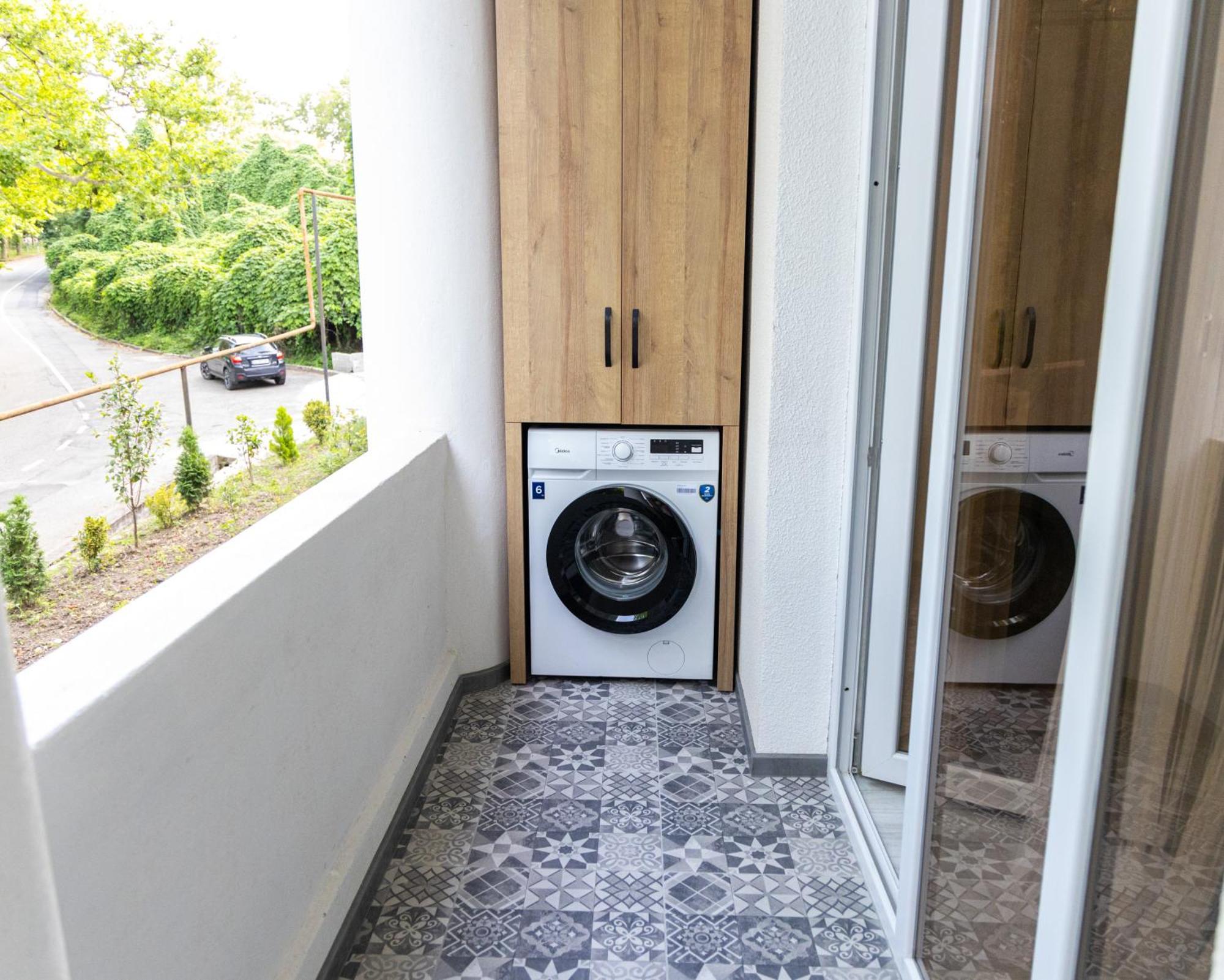 Tskaltubo Apartments エクステリア 写真